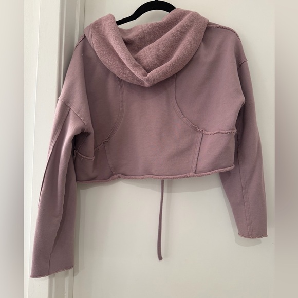 ALO Mauve Cropped Hoodie - Picture 2 of 4